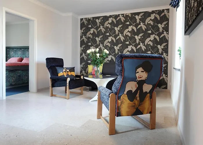 Alte Sattlerei- Wohnen Mit Besonderem Flair